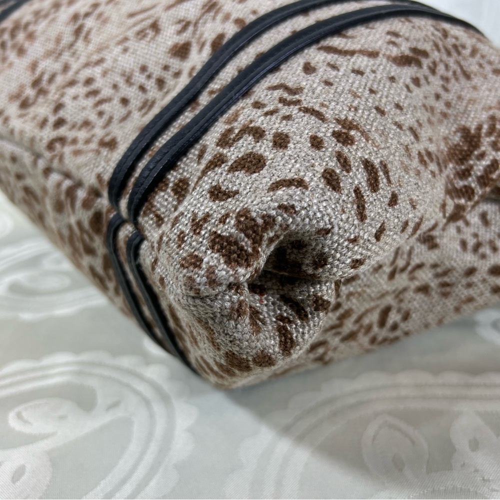 Chloé Tiger Leopard Reversible XL Tote & Pouch Set - Picture 10 of 16